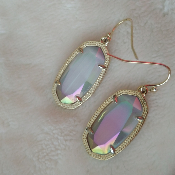 Kendra Scott | Iridescent Slate Gold Dani Earrings - Picture 10 of 10